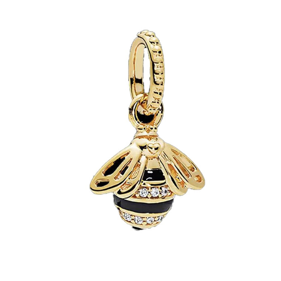18k Gold Plated 925 Sterling Silver Bee Charm.